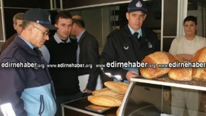 Keşan Belediyesi fırınları denetliyor