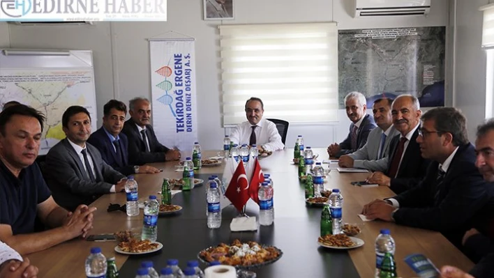 Şantiyede incelemelerde bulundu