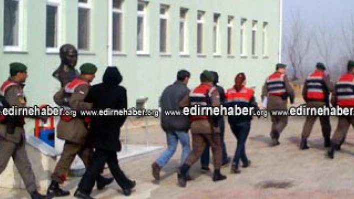 Göçmen kaçakçılığı operasyonu