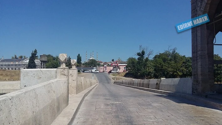 Tarihi köprüler S.O.S. Veriyor