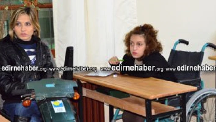 Bir rampayı daha aşmak için çalışıyorlar