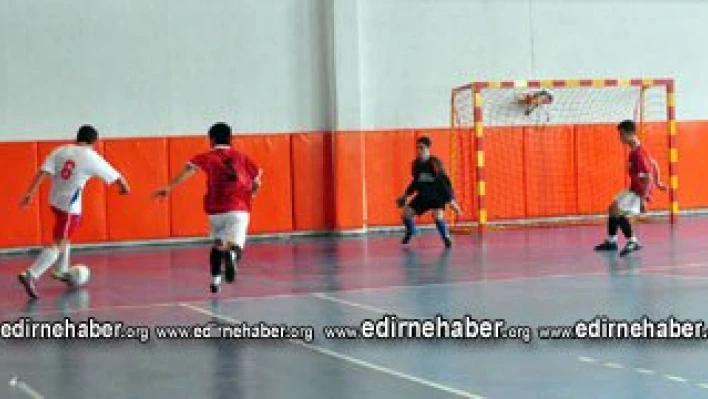Futsal'a şanssız başladık