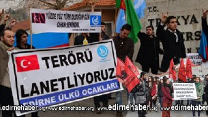 Öğrenciler eylemde