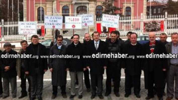 Su zammını protesto ettiler