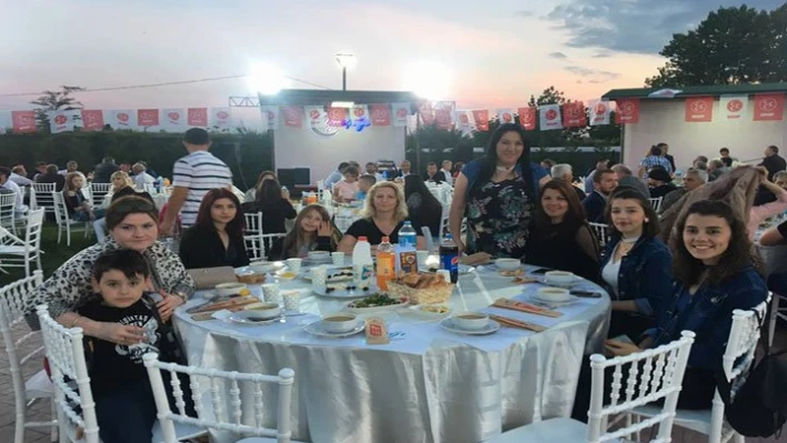İftarda buluştular