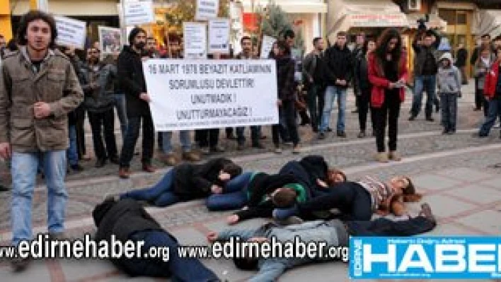 Skeçlerle anlattılar