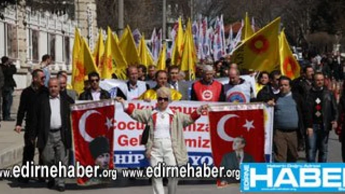 Yasa teklifine protesto