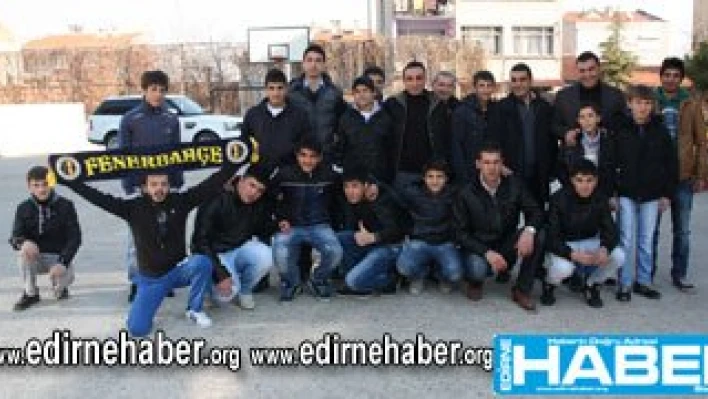 Şen gidip, yaslı geldiler