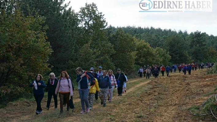 DOÇEK Cumhuriyet Parkurunda yürüdü