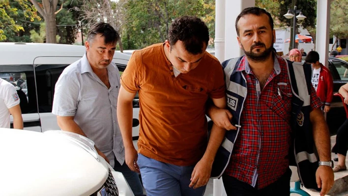 26 kişi gözaltında
