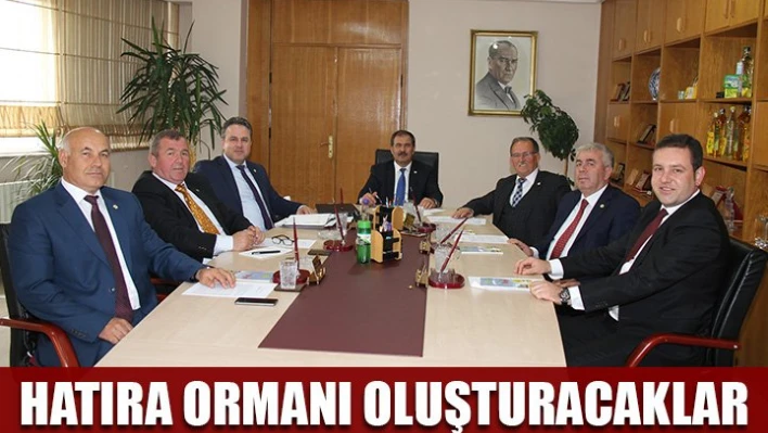 50 ortağa, 50 bin çam fidanı