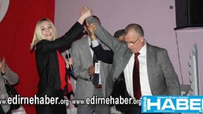 'Ağbi değil, Önder olurum'