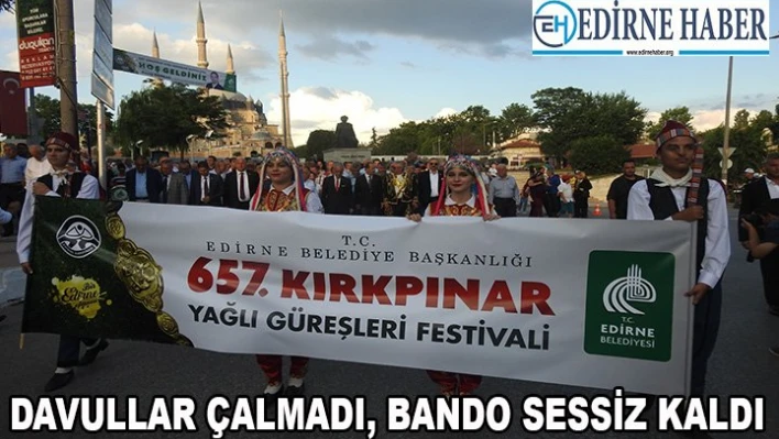 Hüzünlü Kırkpınar Korteji