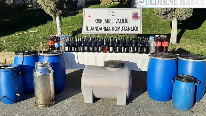 Kırklareli'nde 898 litre kaçak içki ele geçirildi, 2 kişi gözaltına alındı