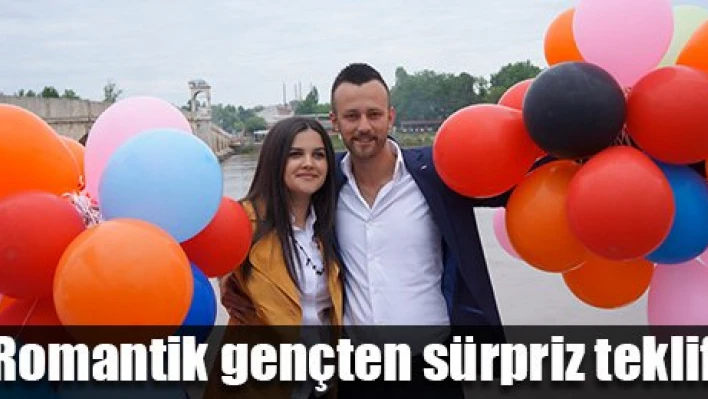 Sürpriz evlenme teklifi