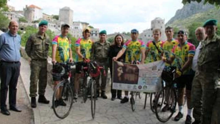 Bisikletçiler Mostar'dan pedal bastı