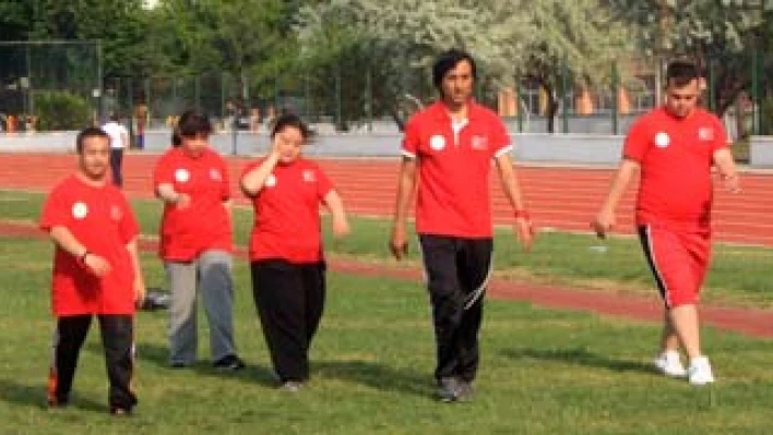 Özel Sporcular Atletizm Mili takımı Edirne'de