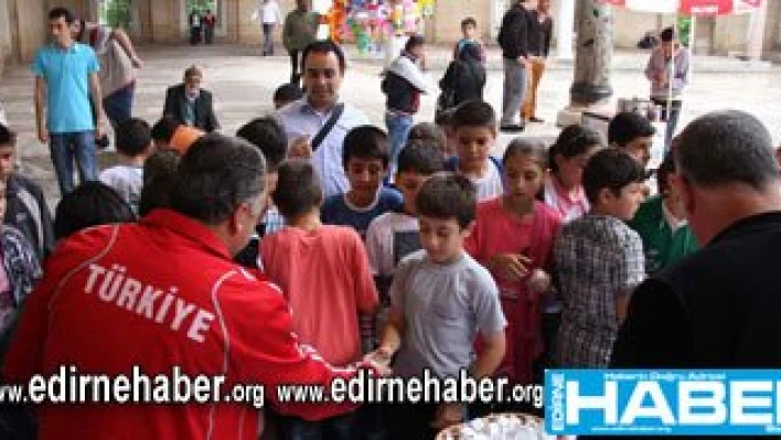 Belediyeden badem ezmesi