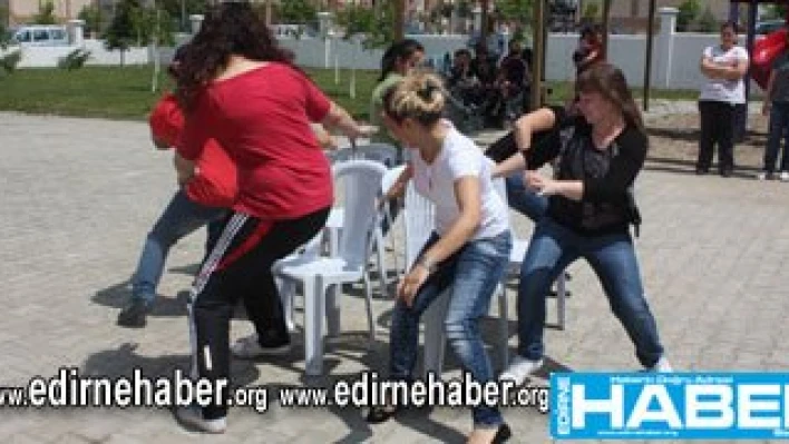 Çocukluklarını yaşadılar
