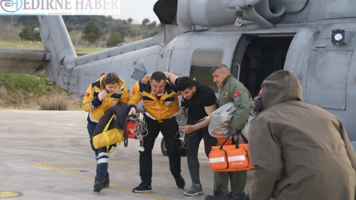 Askeri helikopterle hastaneye getirildi