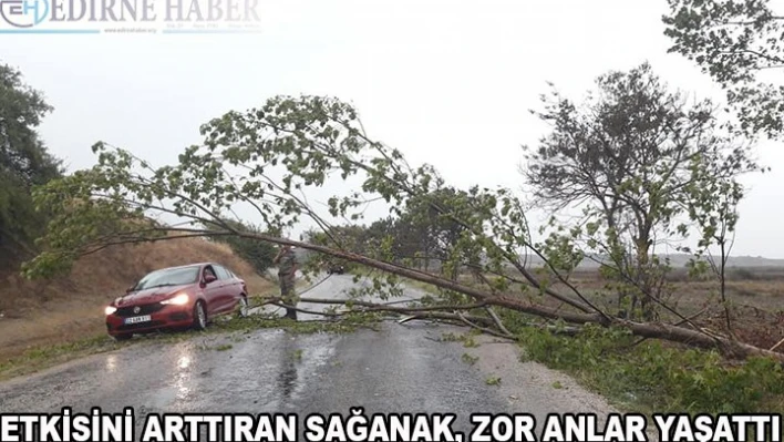 Etkisini arttıran sağanak, zor anlar yaşattı
