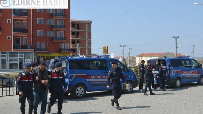 FETÖ şüphelisi eski polis müdürü ve akademisyen yakalandı