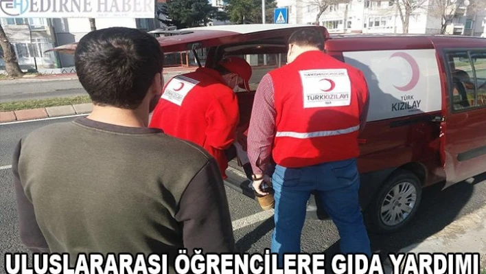 Türk Kızılay Edirne'de uluslararası öğrencilere gıda yardımında bulundu