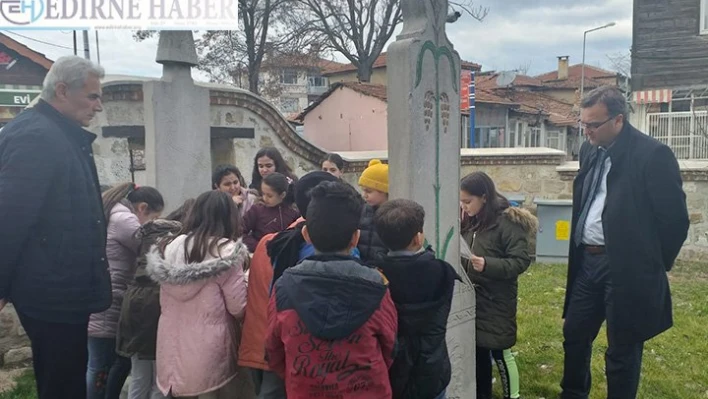 Kadripaşa'yı unutmadılar