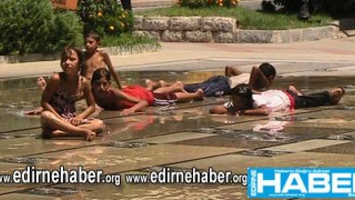 Sokaklar boş kaldı
