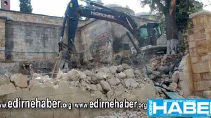 'Tarihi bina değildi'