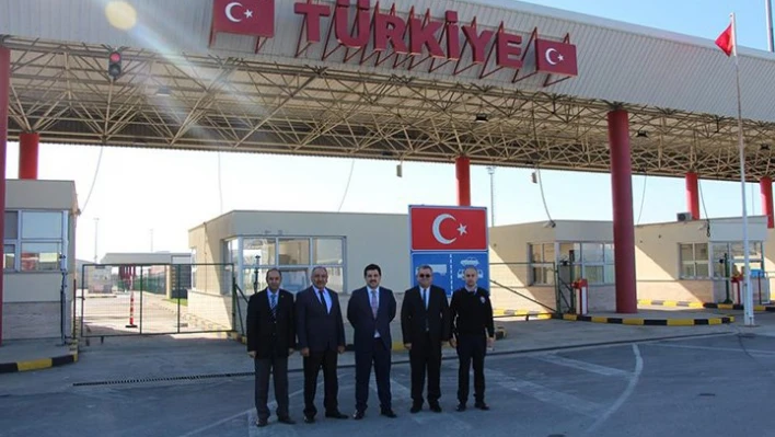 Çalışmaları inceledi