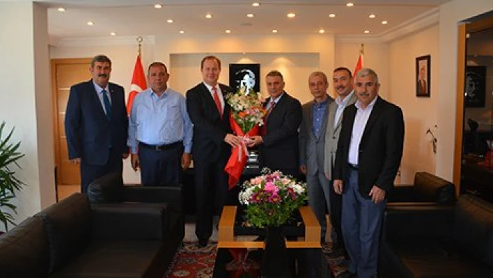 Erdoğan'ı ziyaret ettiler