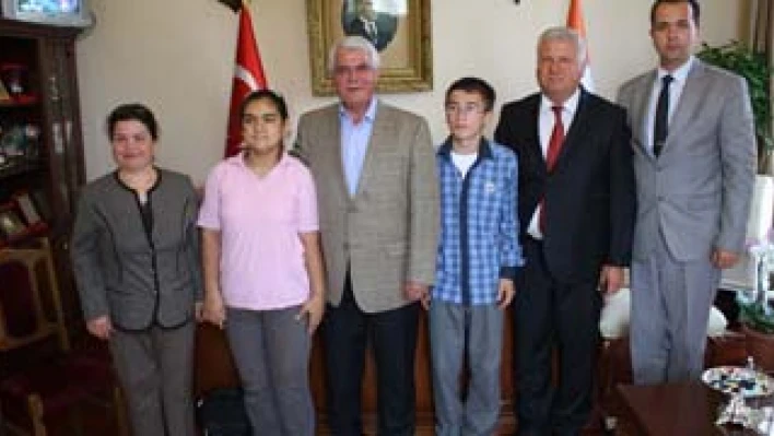 ' Kurallara uymak, hayata bağlar'