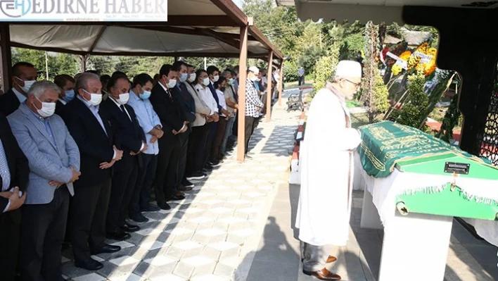 Tekirdağ Valisi Aziz Yıldırım'ın annesi Hanife Yıldırım, hayatını kaybetti