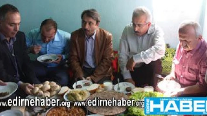 Vali Duruer'den Rektör Yörük'e, Yörükler sürprizi