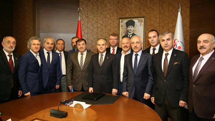 Bakan Kılıç'ı ziyaret ettiler