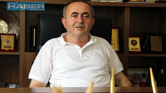 Yağmur yağınca buğday tarlada kaldı