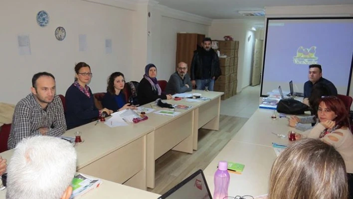 Öğretmenlere eğitim