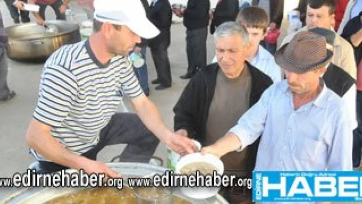 Asırlık geleneği yaşattılar