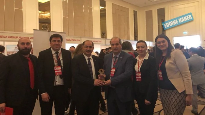 Üçüncü oldu