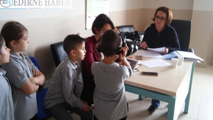 Öğrenciler, işitme testinden geçti
