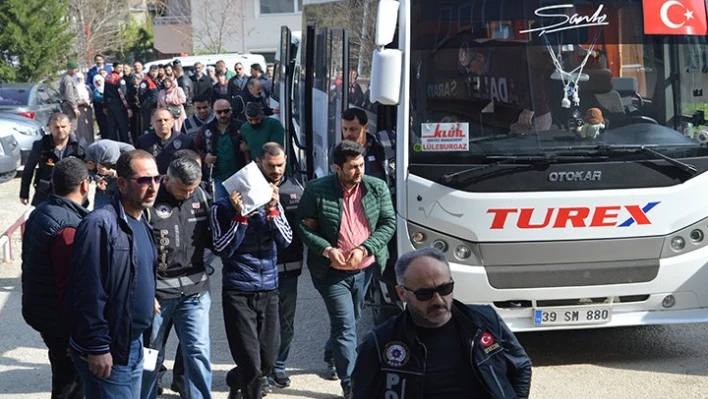 13 kişi tutuklandı