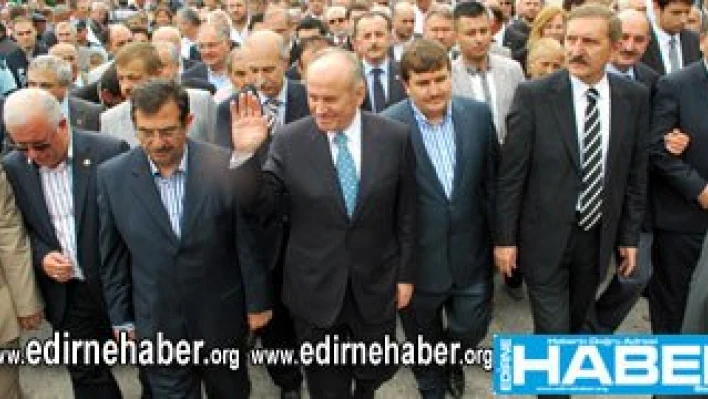 Türk Bayraklı, şekerli propaganda
