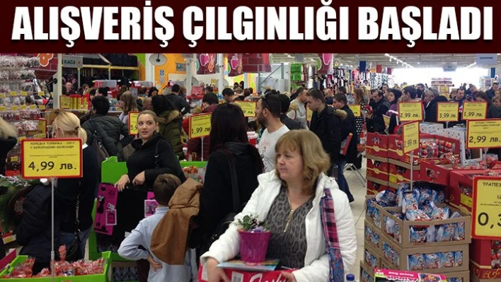 Komşuda Noel telaşı