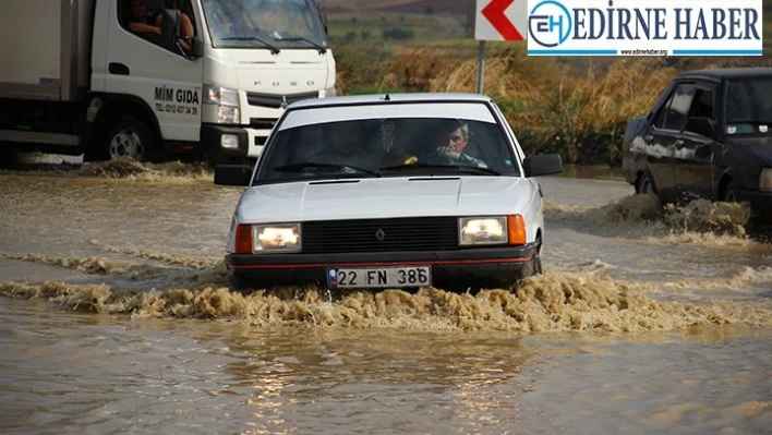Trafikte aksamalar yaşandı