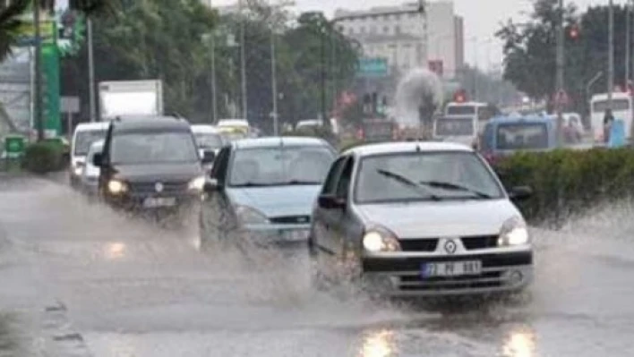Yağmur geliyor