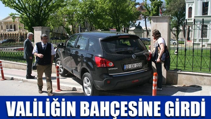 Köşeyi dönemedi