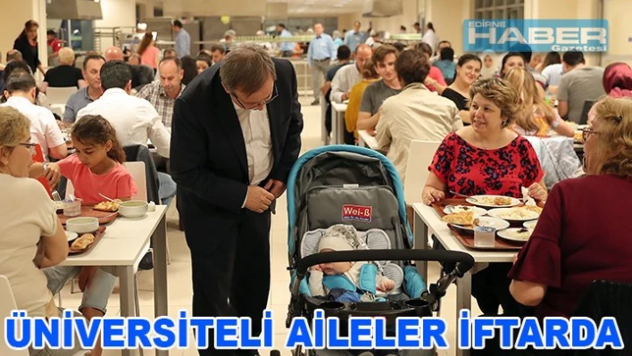 Üniversite ailesi iftar yemeğinde buluştu