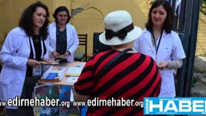Evve mağazasında açılış izdihamı