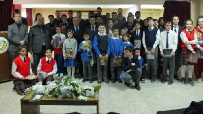 İşitme engellilere projeksiyon cihazı     